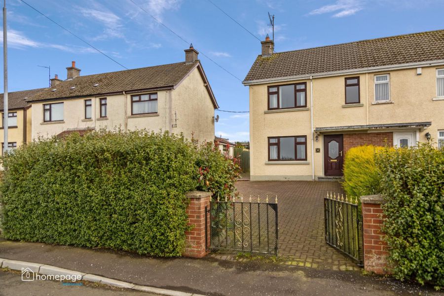 18 Knockard Park