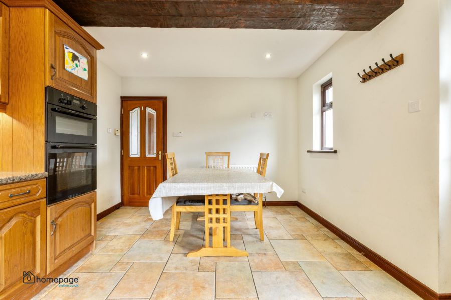 18 Knockard Park