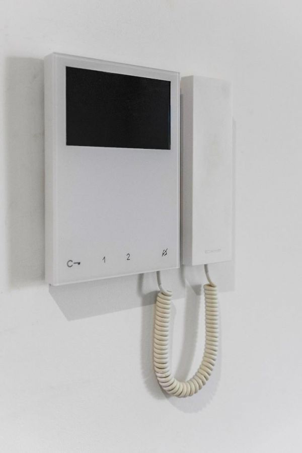 Apt 1 Moncrief Court