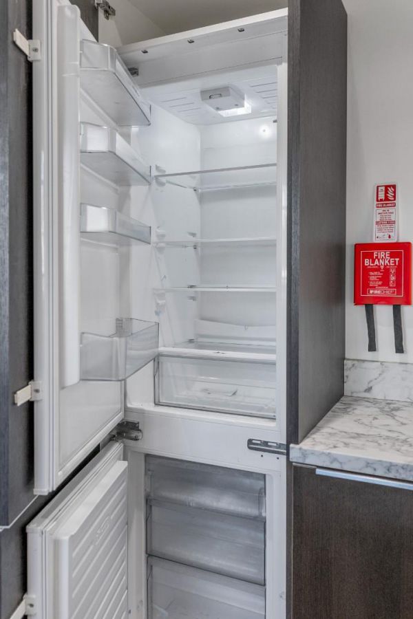 Apt 1 Moncrief Court