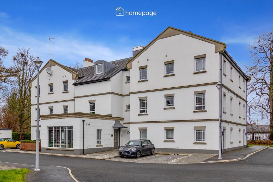 Apt 10 Moncrief Court