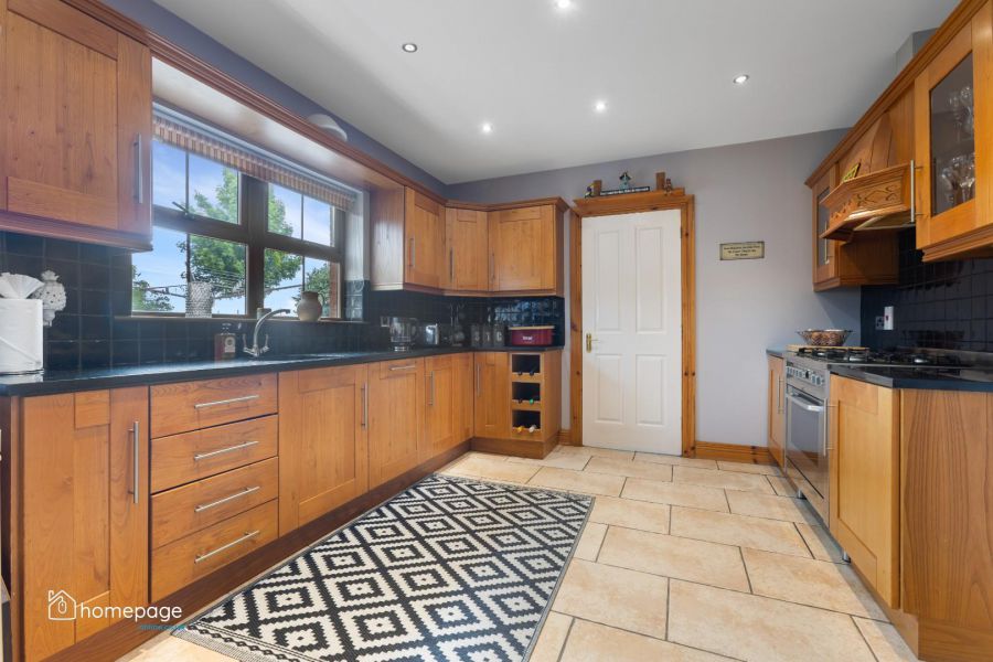 39 Summer Meadows Manor