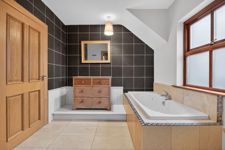 Bellisle House 15 Isle Road