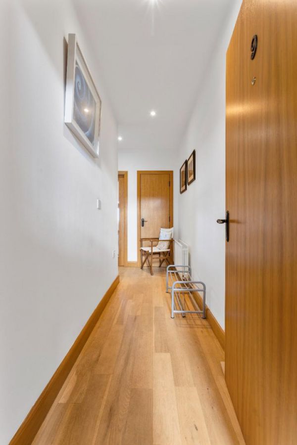 9 Tunnel Brae Court Main Street