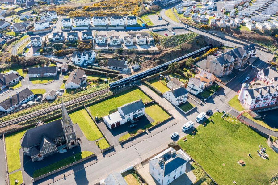 9 Tunnel Brae Court Main Street