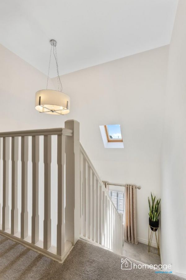 3 Beech Hill View