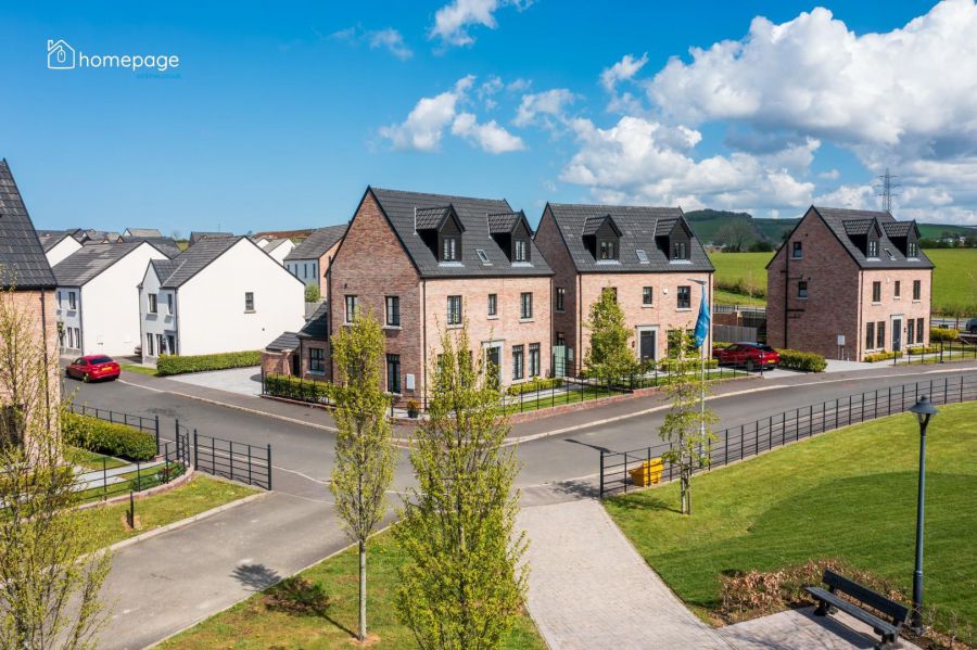 3 Beech Hill View
