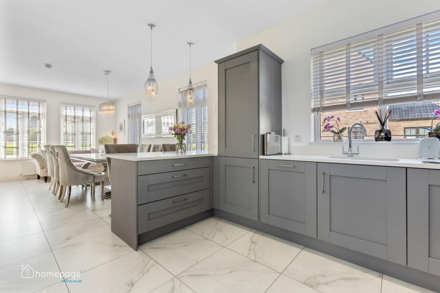 3 Beech Hill View