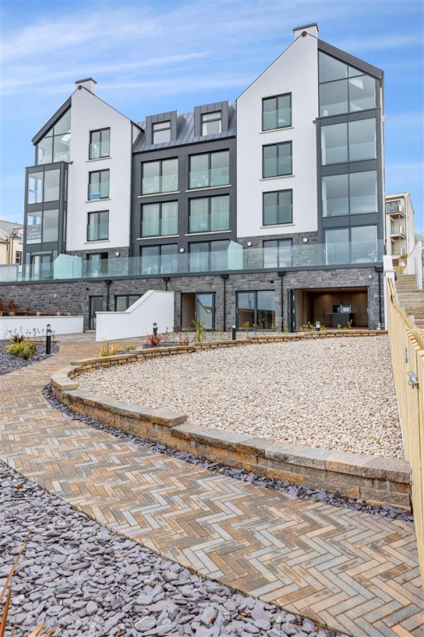 6 The Promenade Sea Road