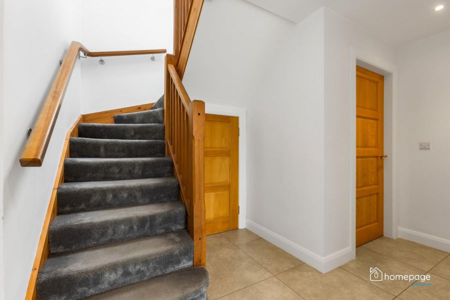 48a Glebe Road