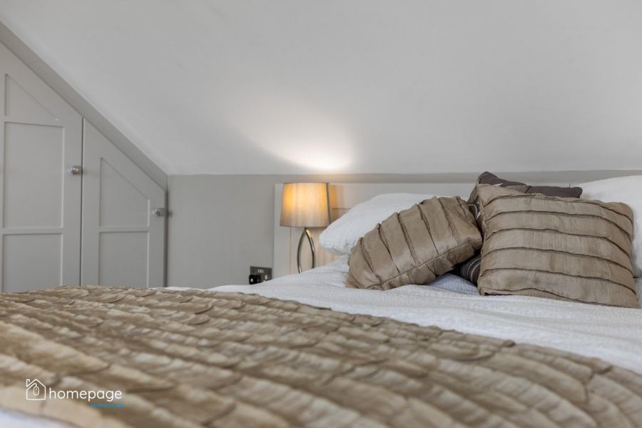 48a Glebe Road