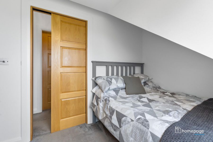 48a Glebe Road