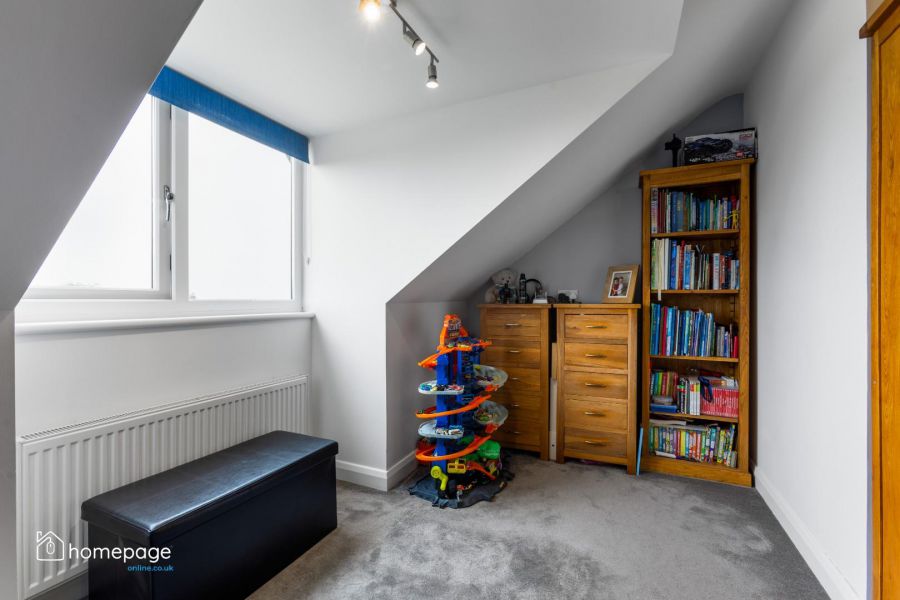 48a Glebe Road