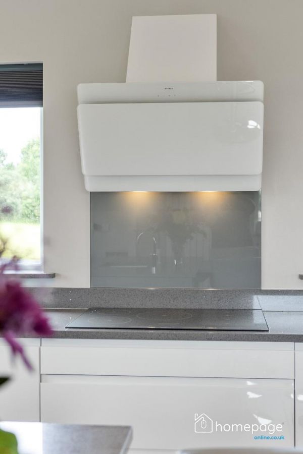 48a Glebe Road