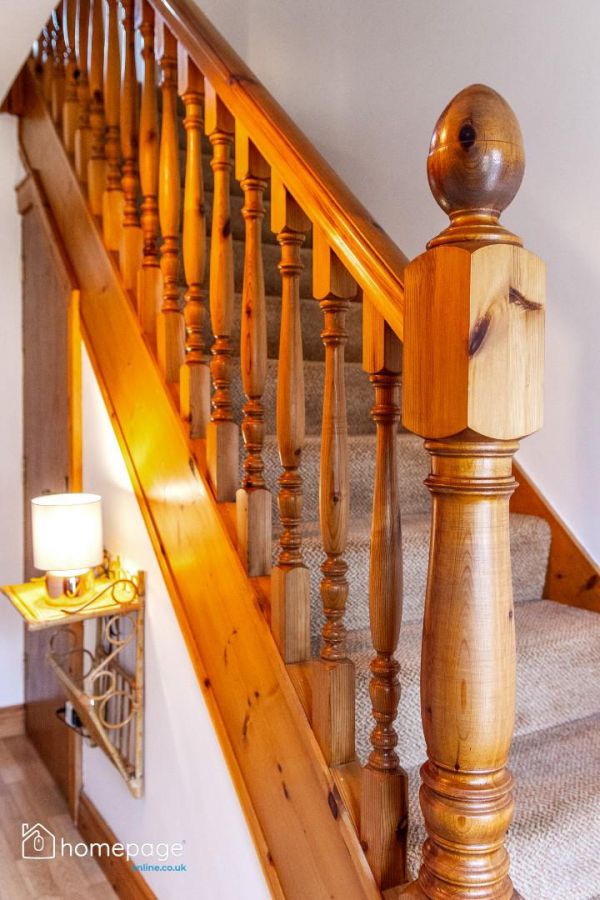 16 Carthall Manor