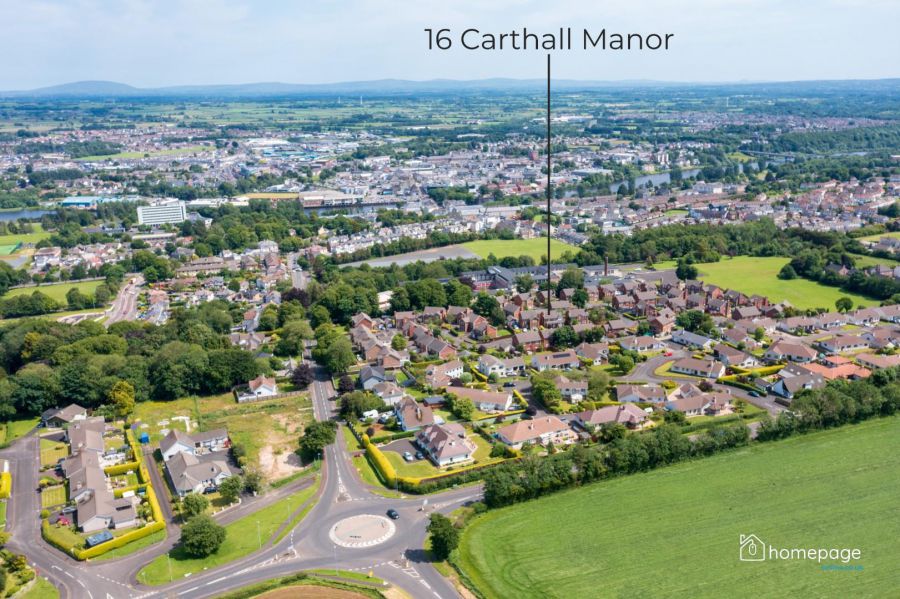 16 Carthall Manor