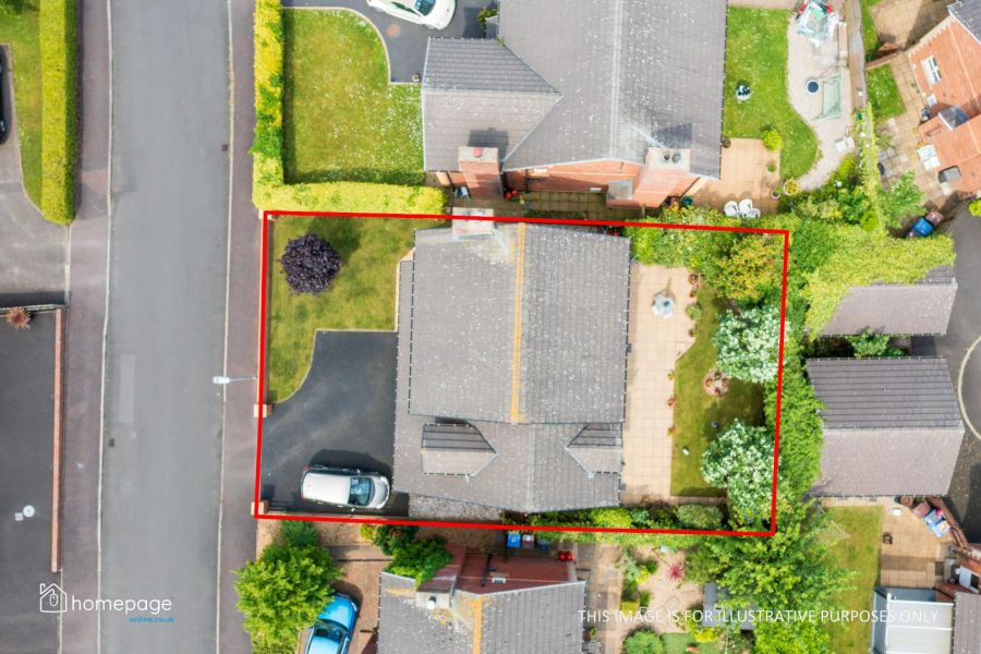 16 Carthall Manor