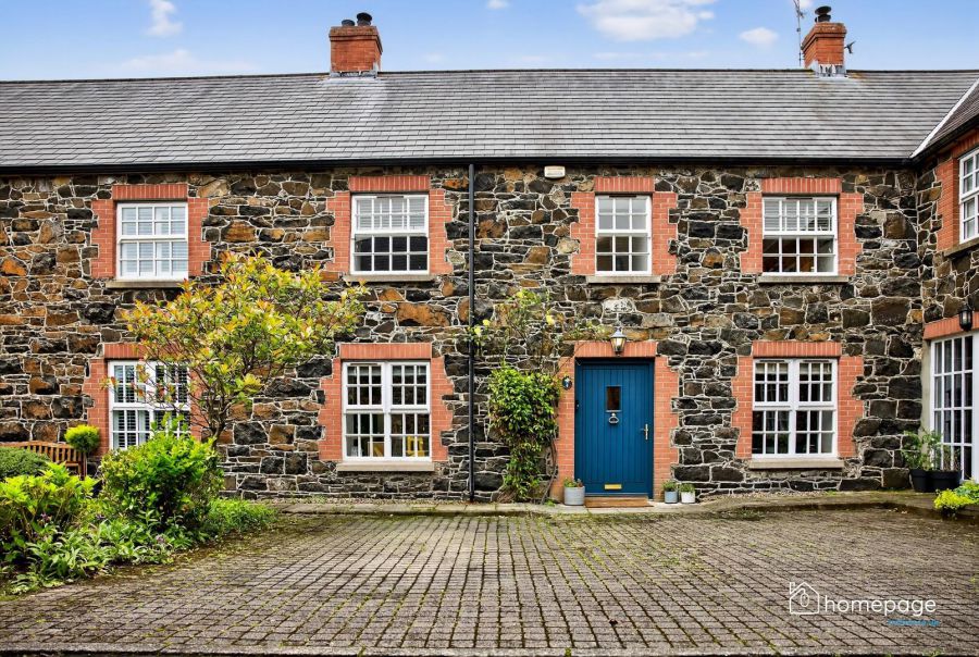 8 Somerset Mews