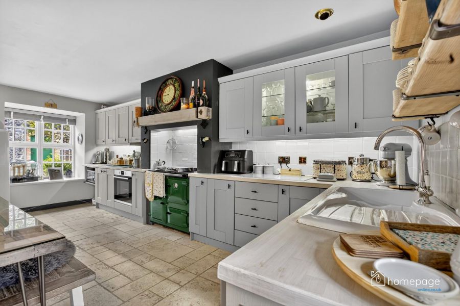 8 Somerset Mews