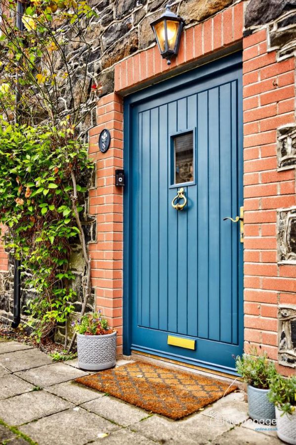 8 Somerset Mews