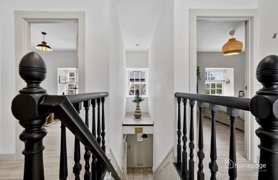 8 Somerset Mews