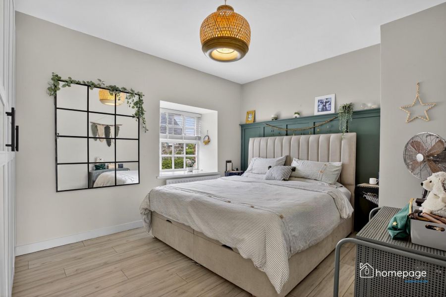 8 Somerset Mews
