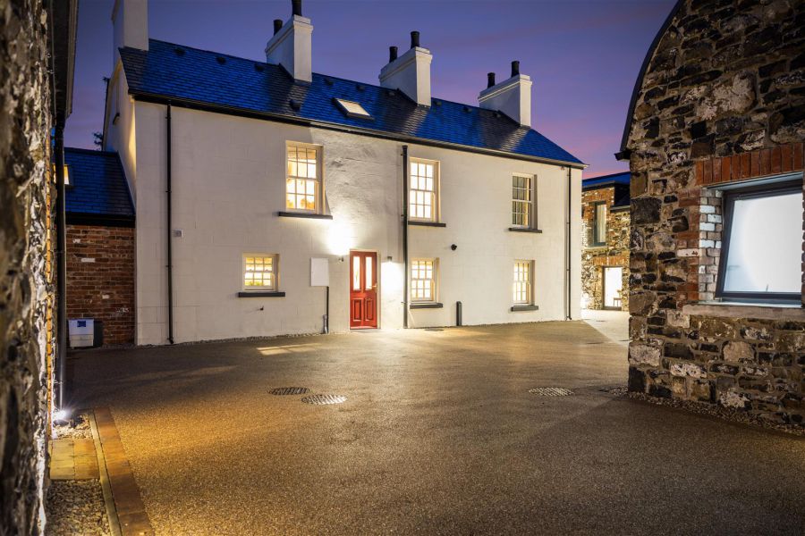 The Farm House 6 Corrstown Lane
