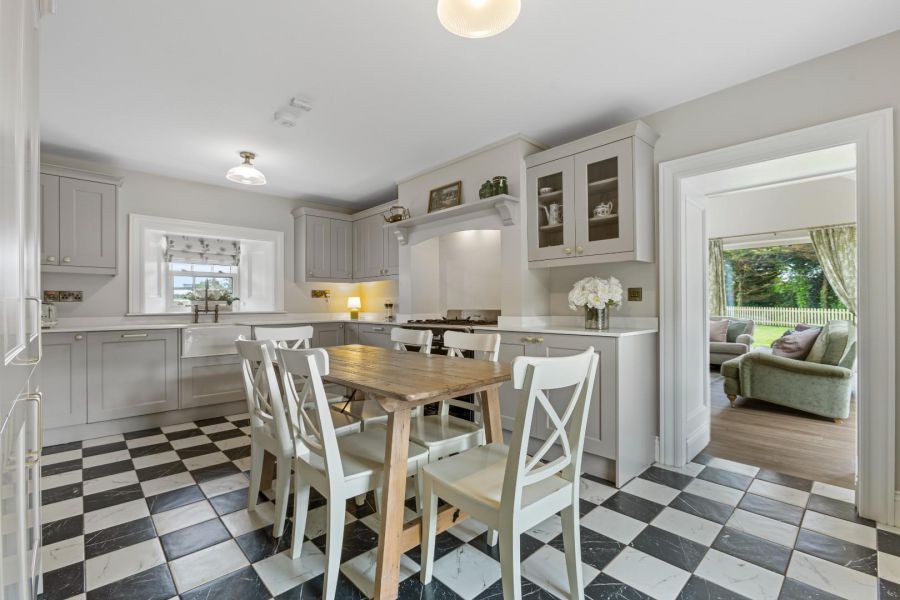 The Farm House 6 Corrstown Lane