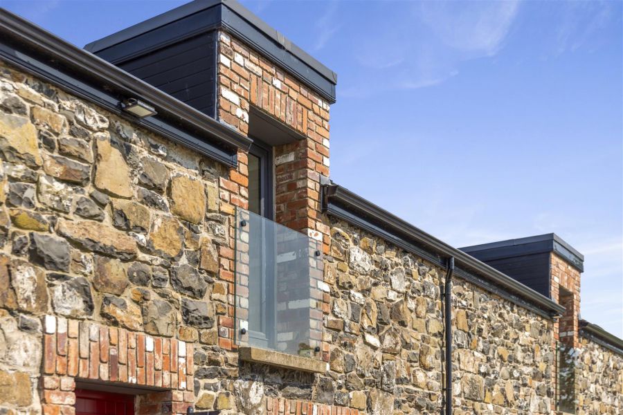 3 Corrstown Lane