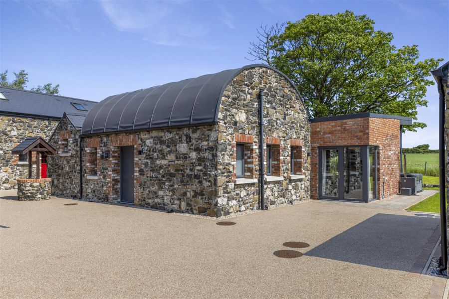 The Barn 4 Corrstown Lane
