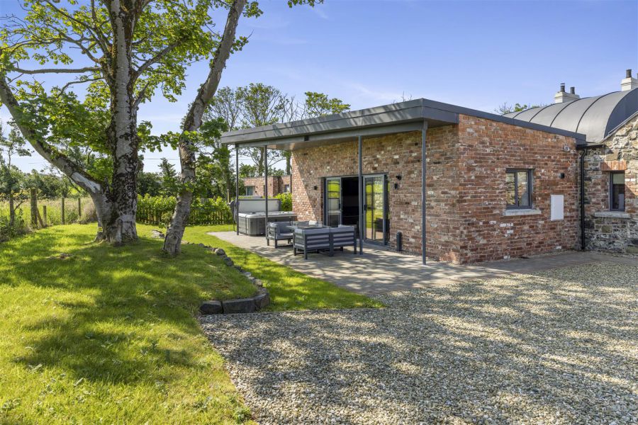 The Barn 4 Corrstown Lane