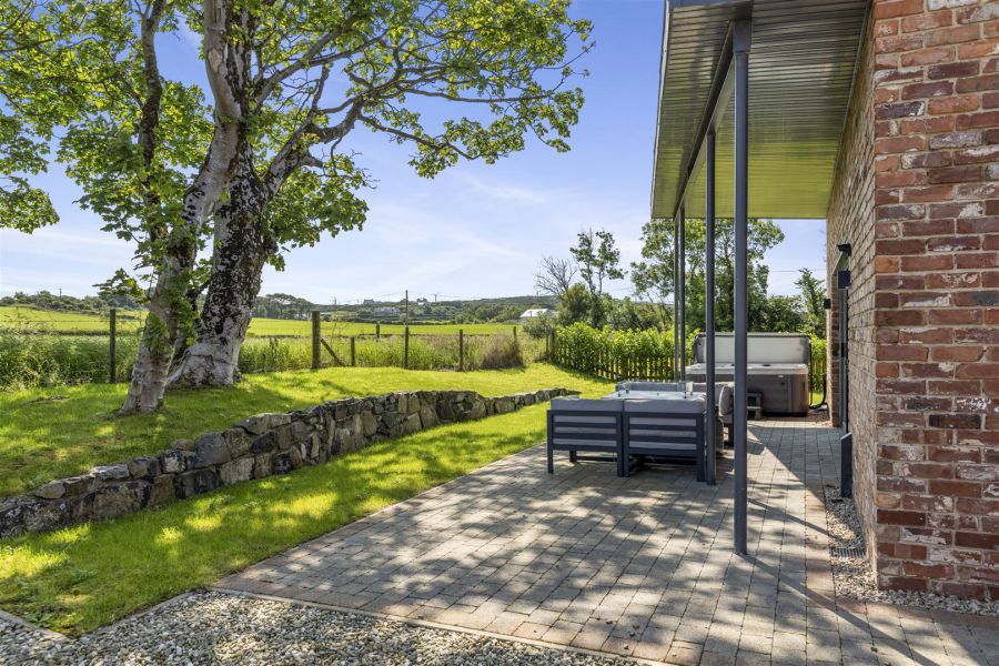 The Barn 4 Corrstown Lane