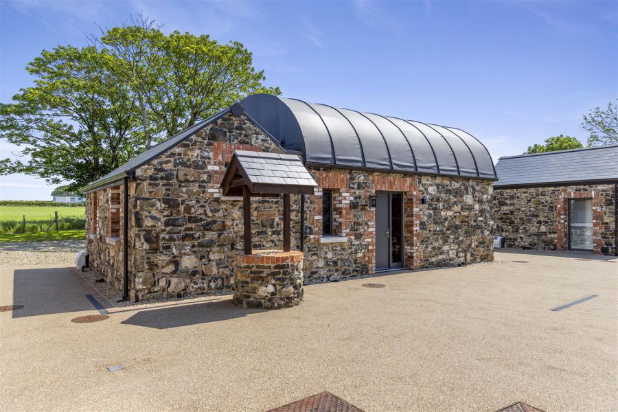 The Barn 4 Corrstown Lane