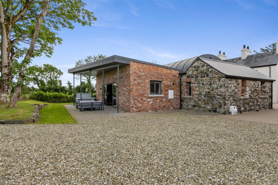 The Barn 4 Corrstown Lane