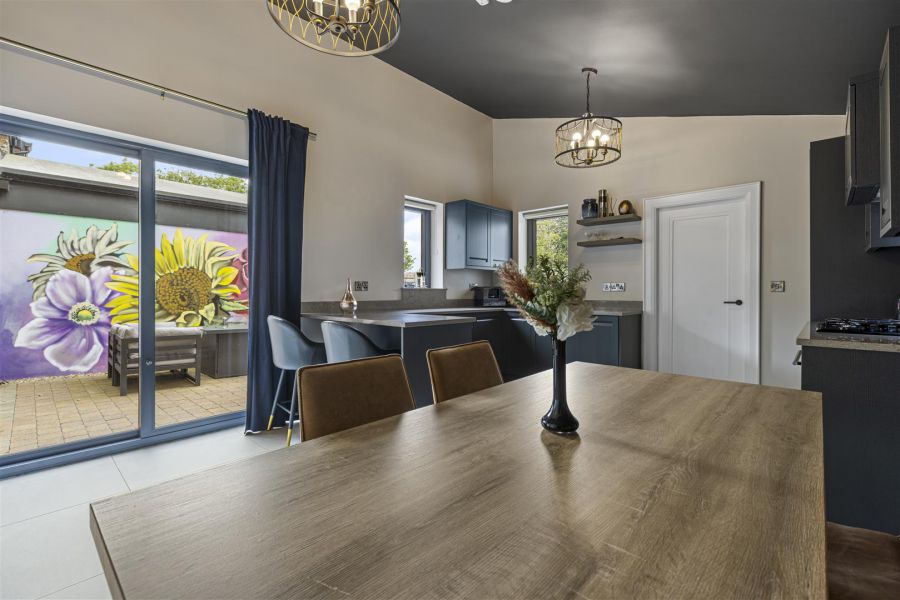 2 Corrstown Lane