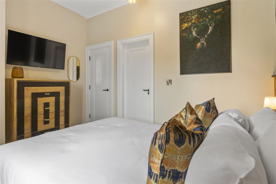 2 Corrstown Lane