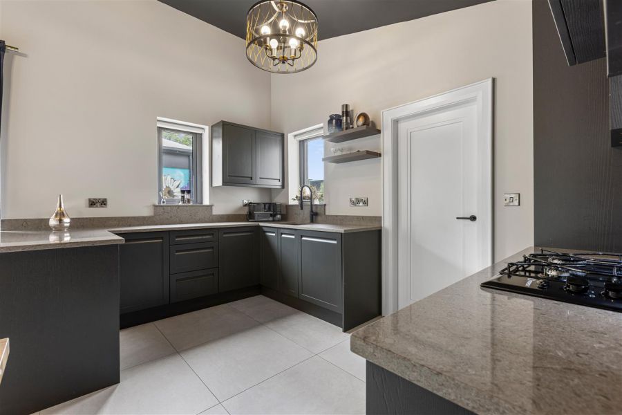2 Corrstown Lane