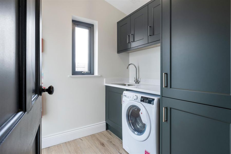 1 Corrstown Lane