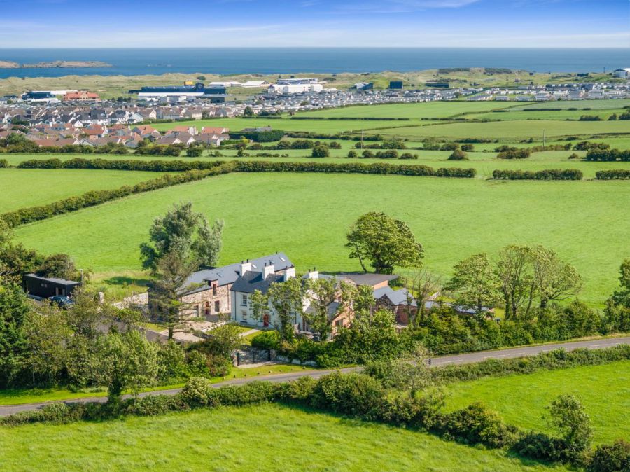 1 Corrstown Lane