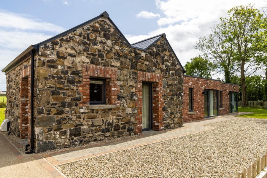 The Byre 5 Corrstown Lane