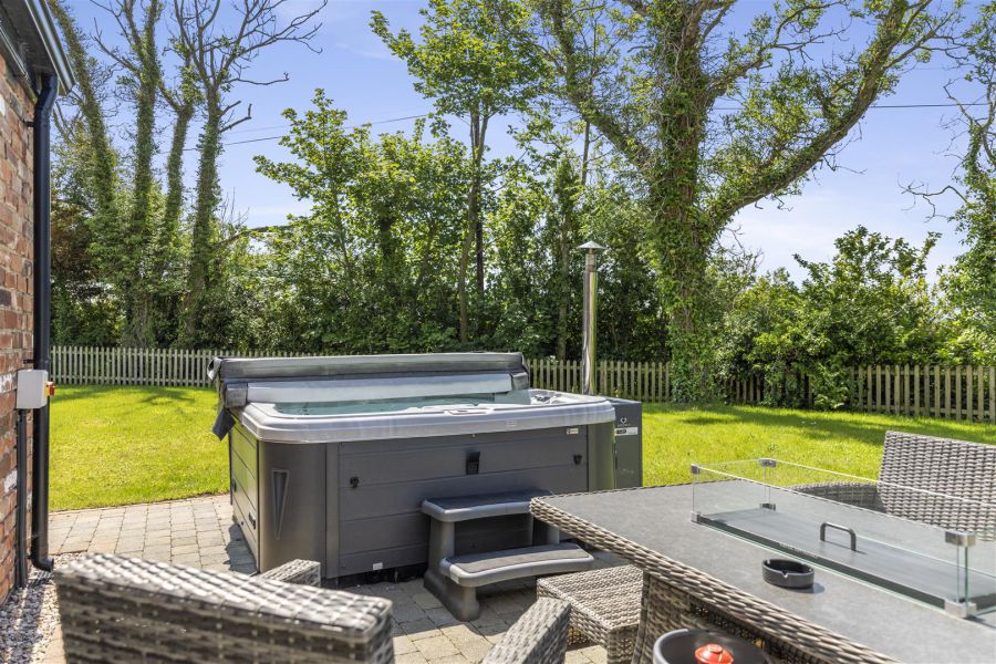 The Byre 5 Corrstown Lane