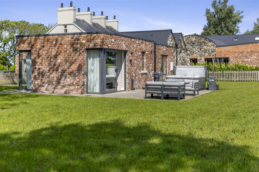 The Byre 5 Corrstown Lane