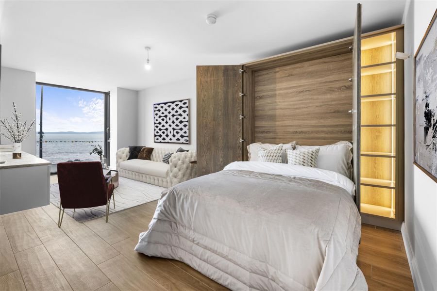 Apartment 1 17 The Promenade