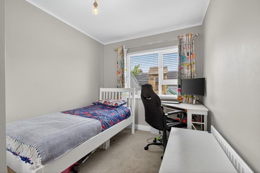 13 Meadowvale Park