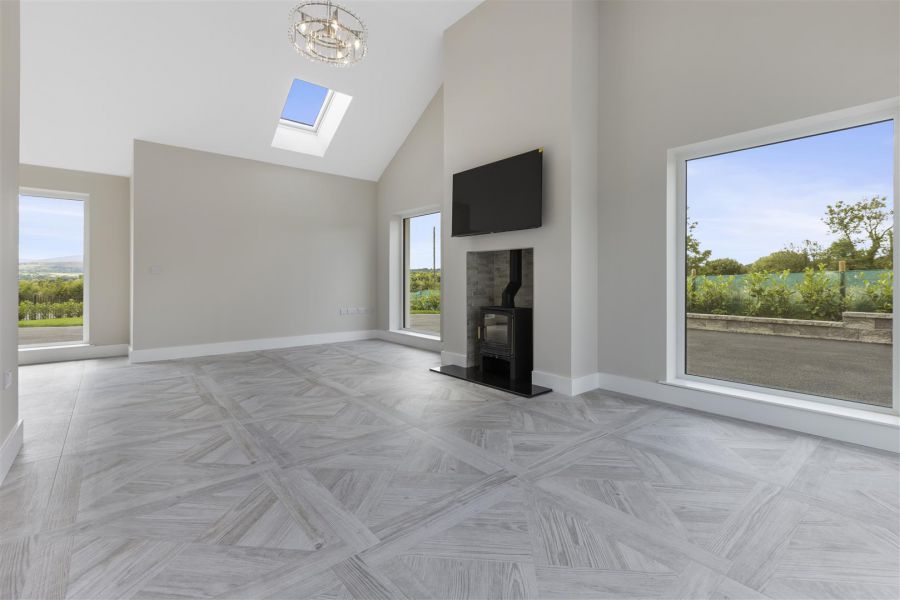 424 Foreglen Road