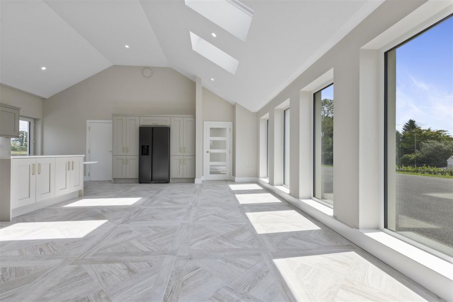 424 Foreglen Road