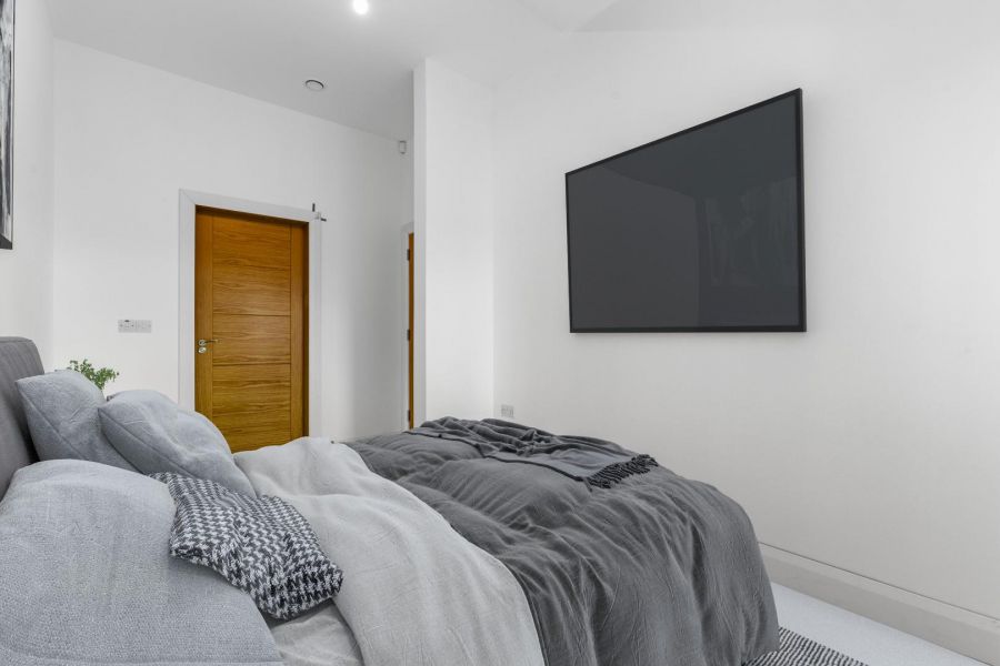Penthouse 69 Causeway Street