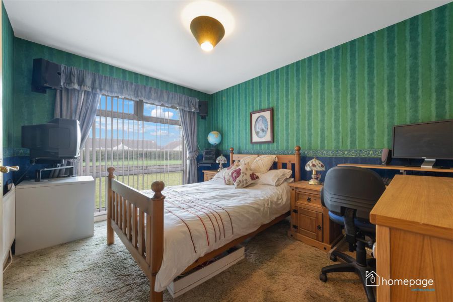 63 Shanreagh Park