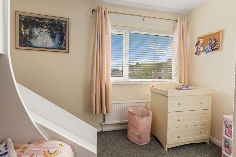 49 Stradowen Drive