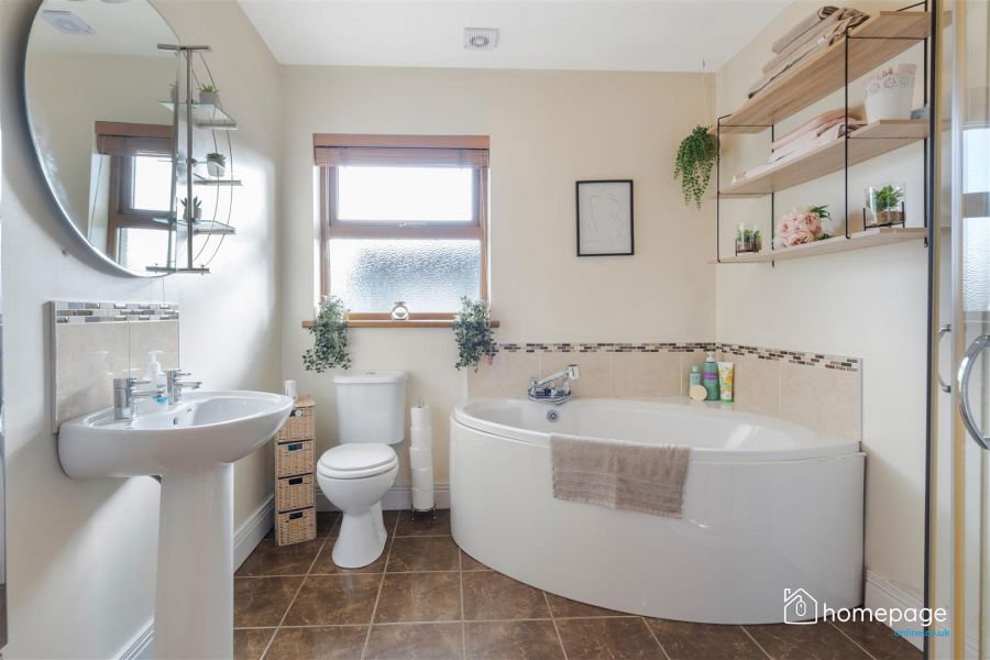 25 Whistlebare Cottages